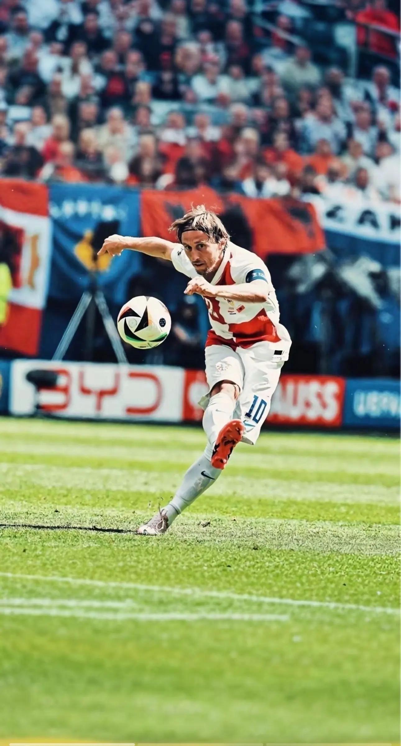 球员伤亡严重，克罗地亚惨遭淘汰，势不可挡