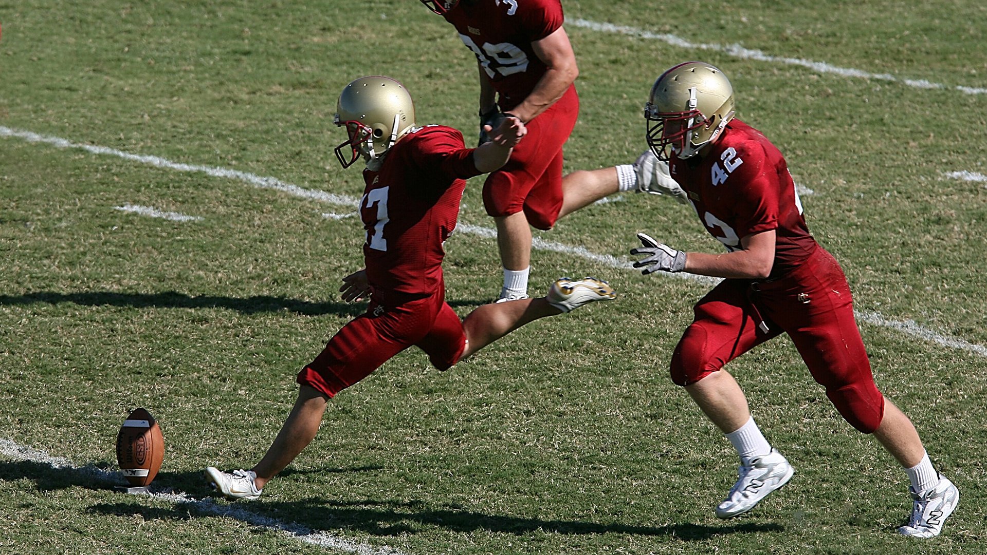 F1赛季收官战，维斯塔潘如日凌空，强势压制汉密尔顿国王加冕