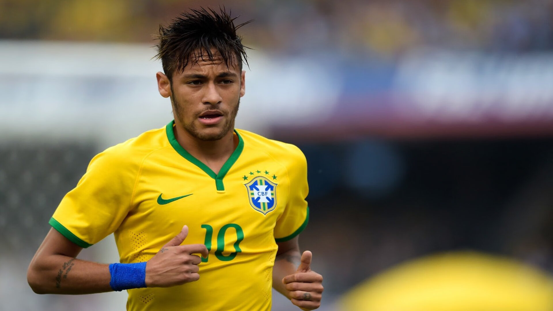 惊天逆转!曼城压哨绝杀阿尔及利亚,亚洲天王李刚仁光芒万丈主宰全场